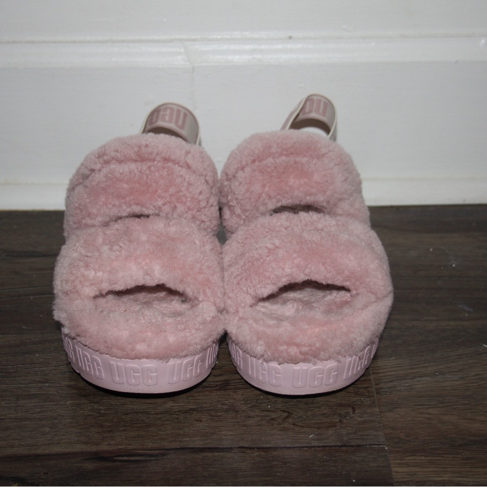 UGG Fluffy Pink Sandals